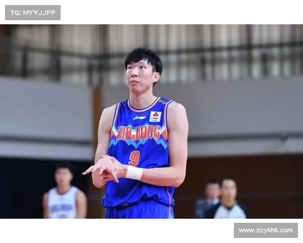 周琦重返新疆男篮引领球队崛起新篇章全疆球迷共同期待更耀眼未来 周琦重返新疆男篮引领球队崛起新篇章全疆球迷共同期待更耀眼未来